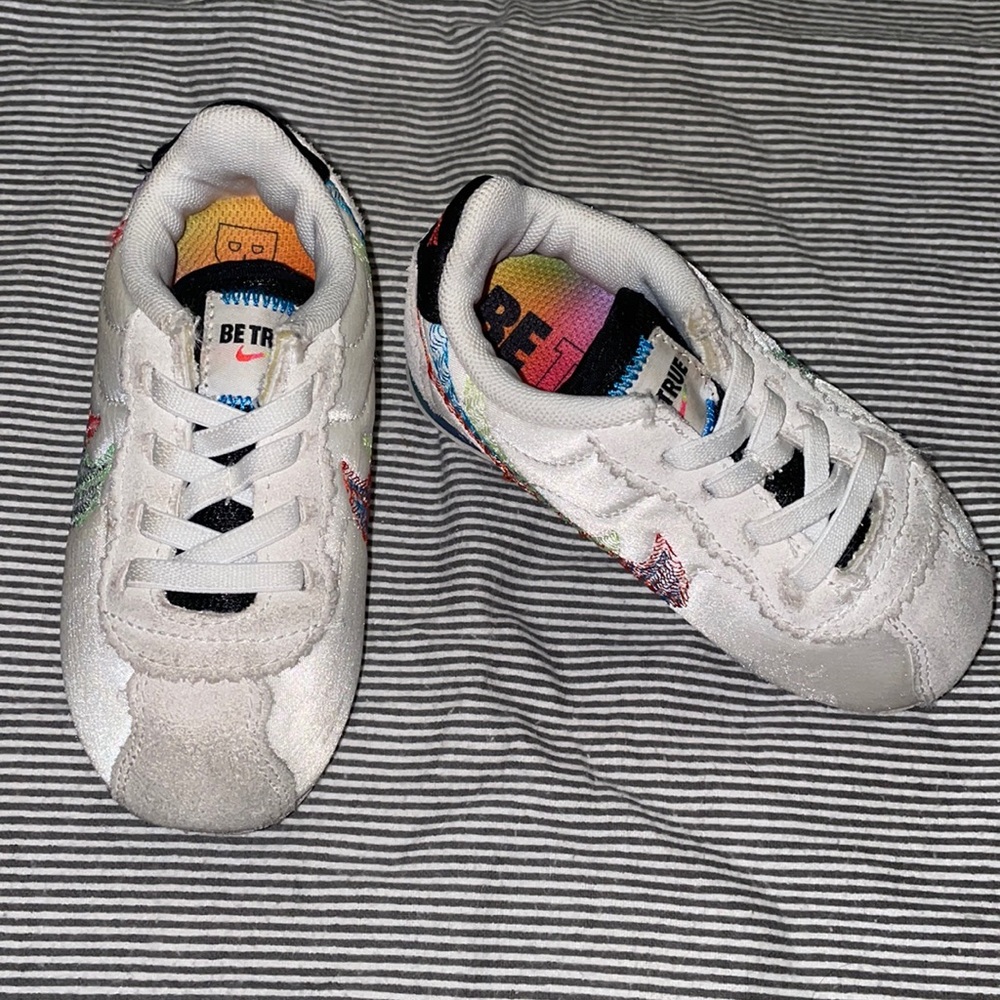Nike Cortez “Be True”